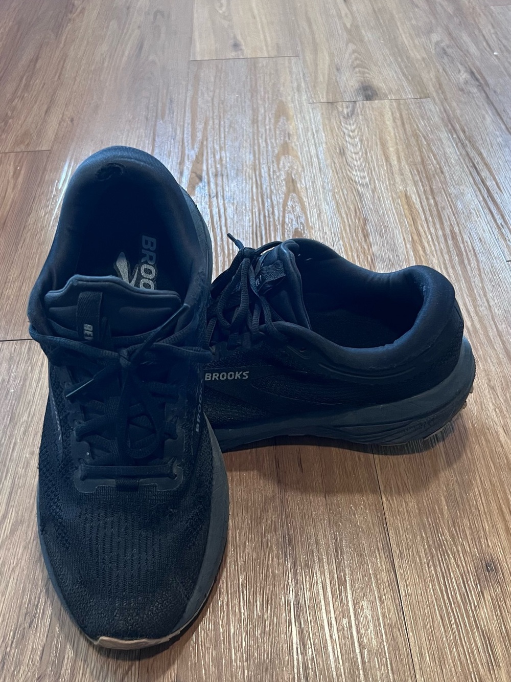 Brooks Black Men's Athletic Running Shoes